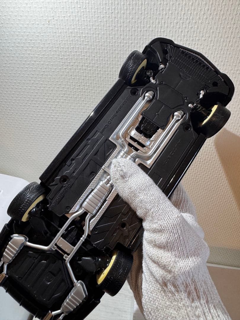 AUTOart メルセデス・ベンツ C63 AMG 1:18