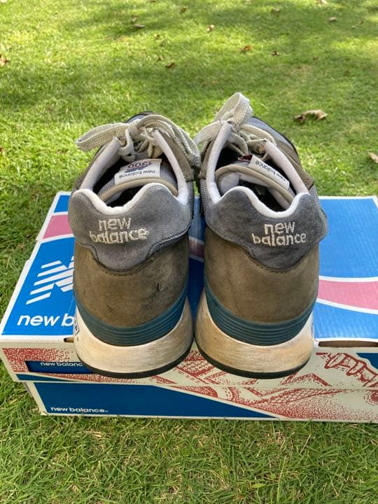 ニューバランス1300