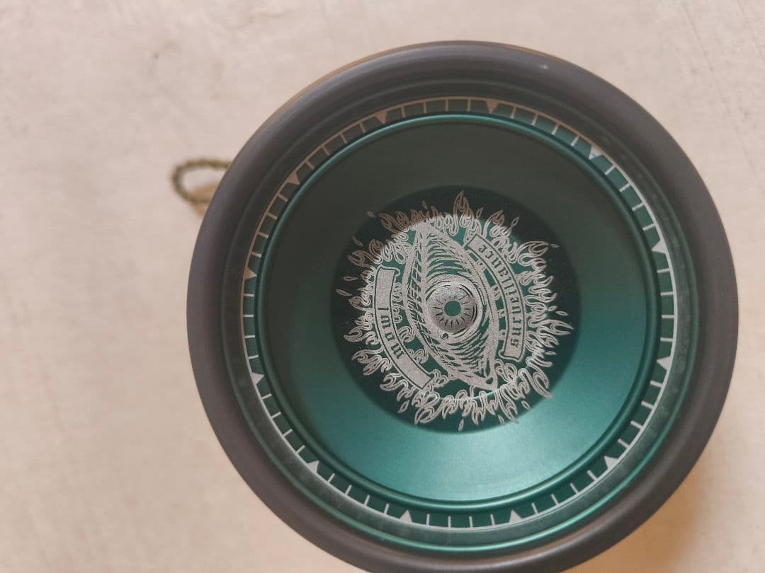 mowl★新型 サーベイランス★グリーン✕ブラック★バイメタル ジェラルミン