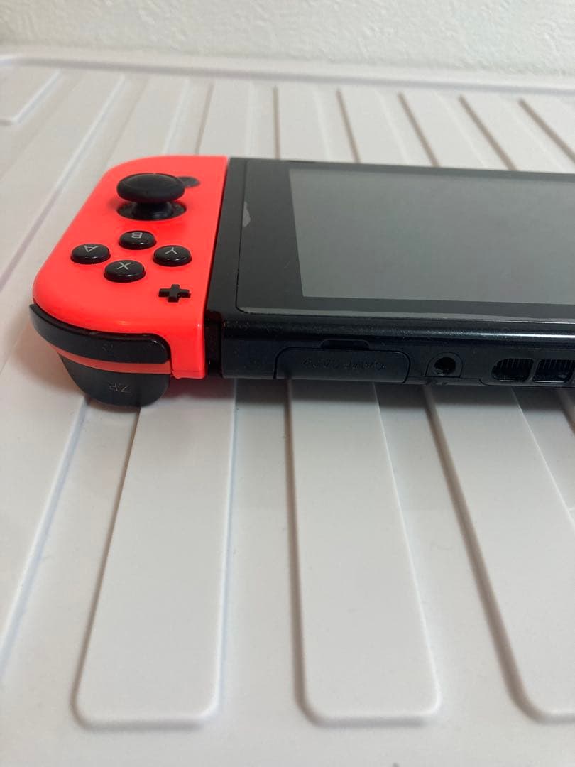 【ジャンク品、箱付き】Nintendo Switch 本体