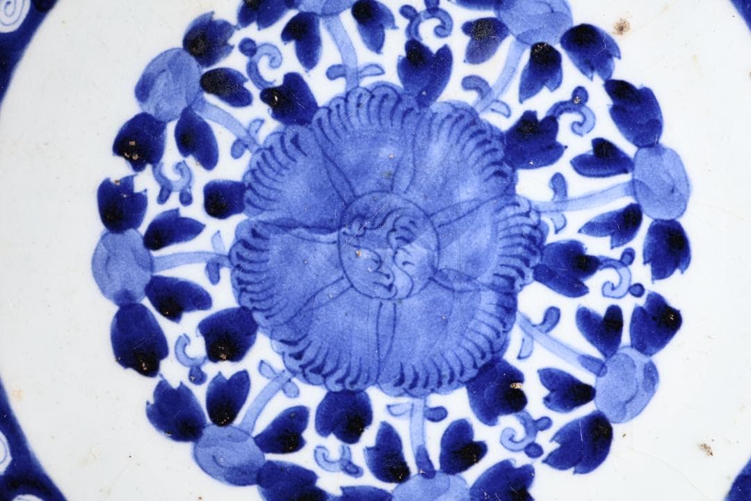 江戸中期　古伊万里　染付　大皿　花鳥風月図　角福銘　直径42㎝ BJ200