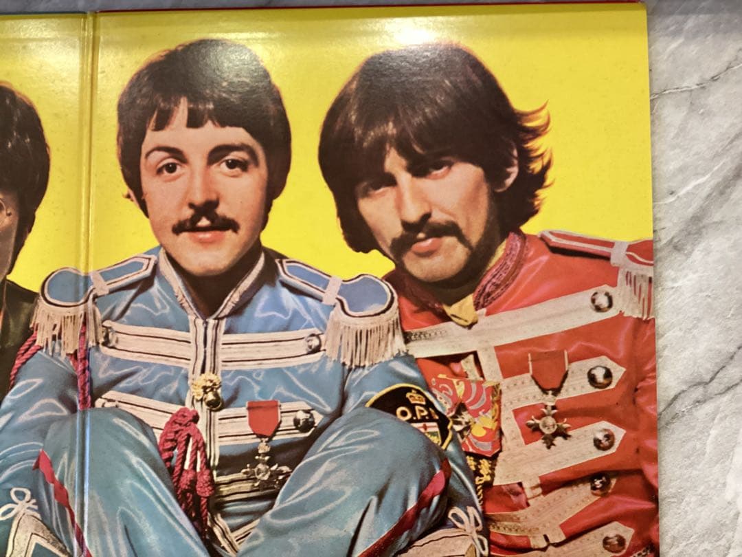 ビートルズ レコード　mono サージェントペパーズロンリーハーツクラブバンド