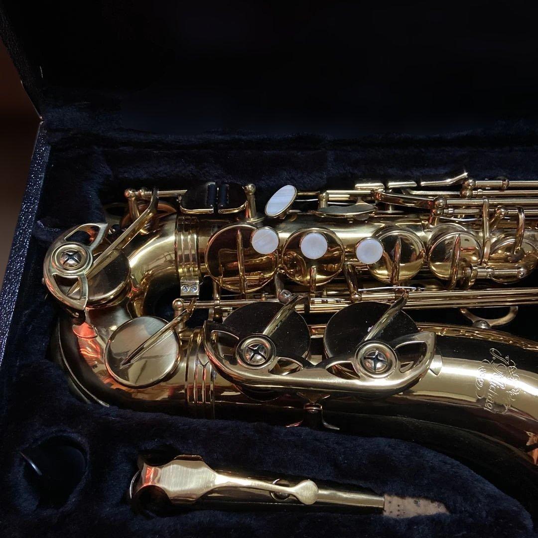 アルトサックス ゴールド ケース付き