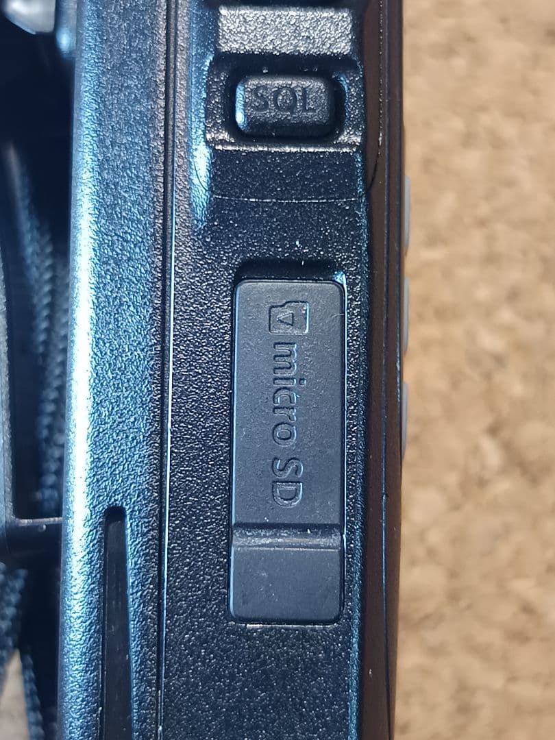 ICOM ID-31(D-STAR)★USB充電ケーブル付属★防水ゴム全交換済