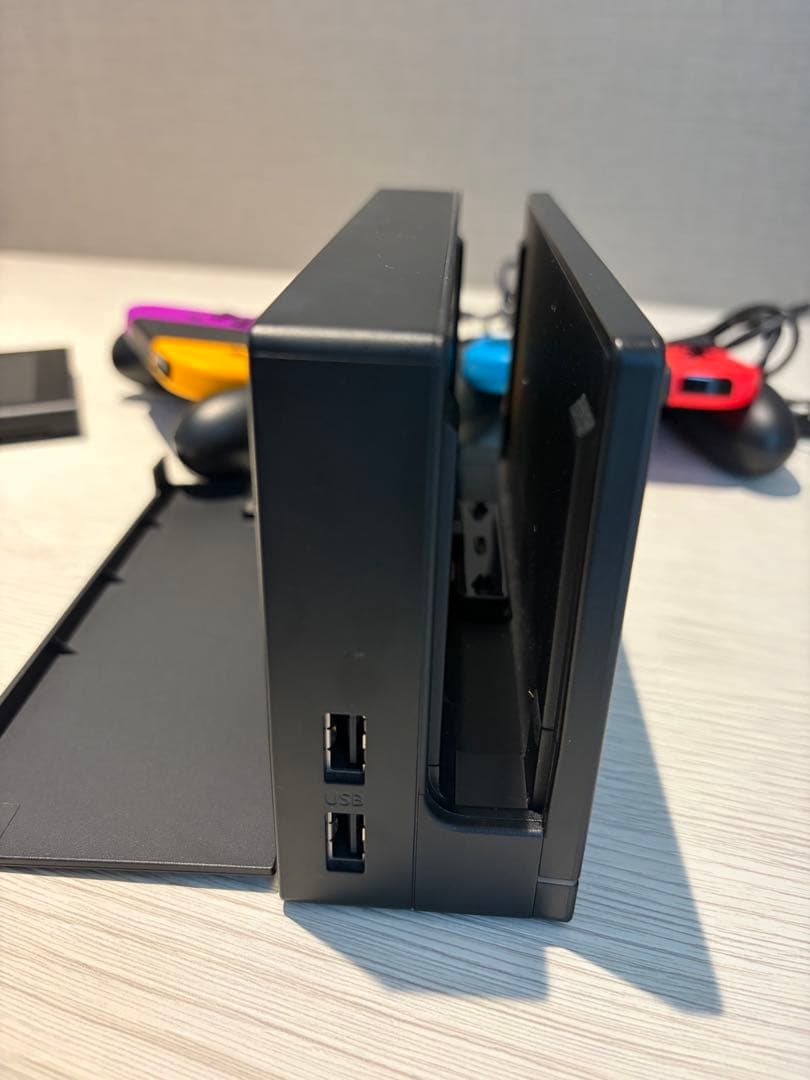 Nintendo Switch 本体 バッテリー強化版　箱無し　ジョイコン×２