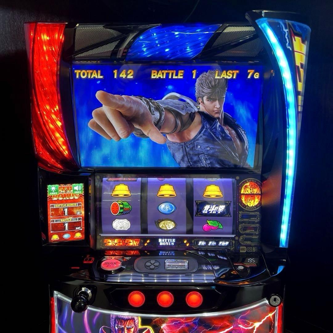 スマスロ「北斗の拳」拳王パネル　送料無料　パチスロ実機