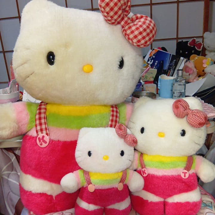 ハローキティ2004年自立型 ぬいぐるみセット 大・中・小レトロレア