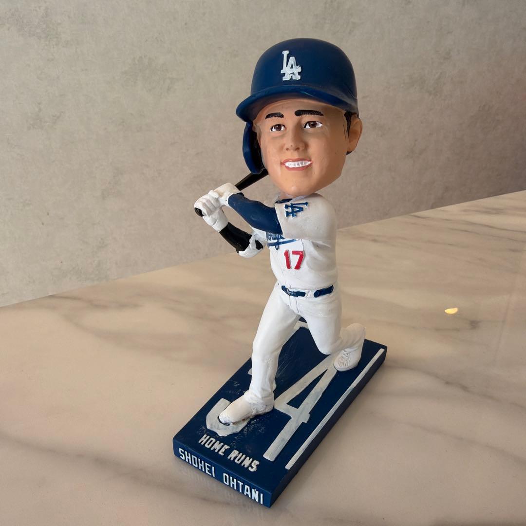 大谷翔平　ボブルヘッド　2025年8月27日来場者限定配布(箱に傷あり)