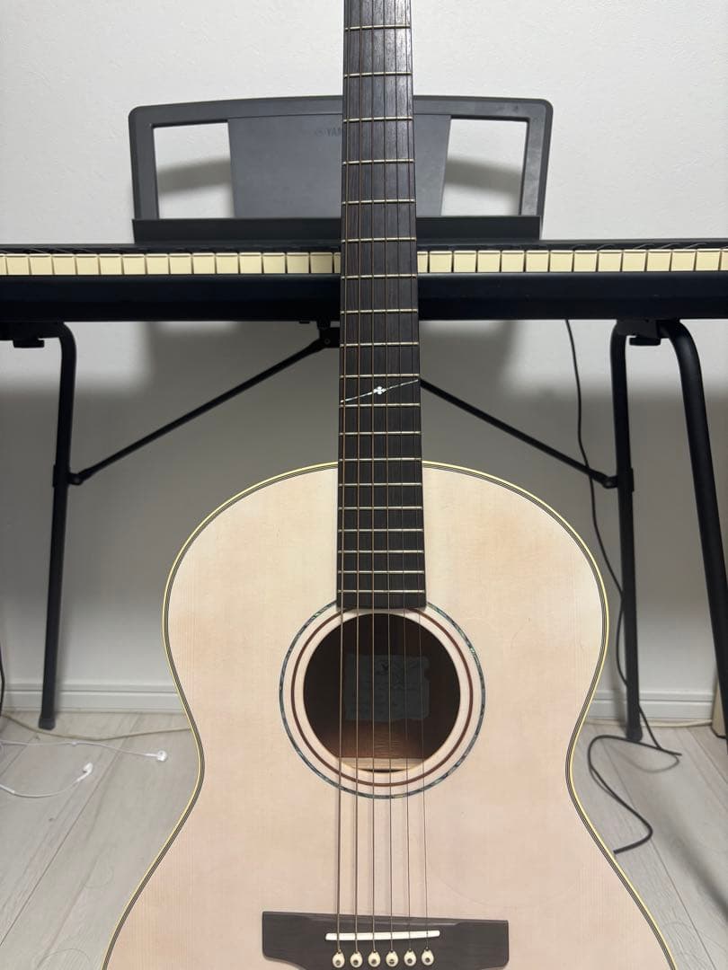 アコースティックギター　kヤイリ　rf65 カスタムカラー白　美品