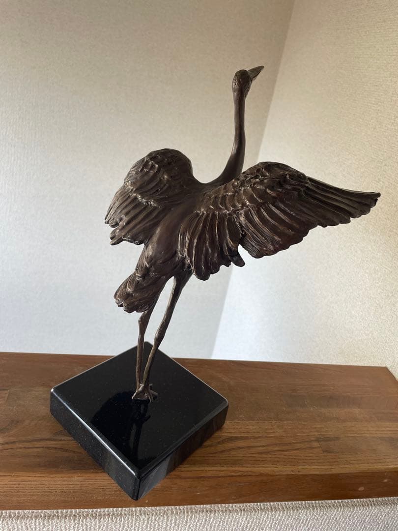 ブロンズ彫刻 \"The Dancing Brolga\"