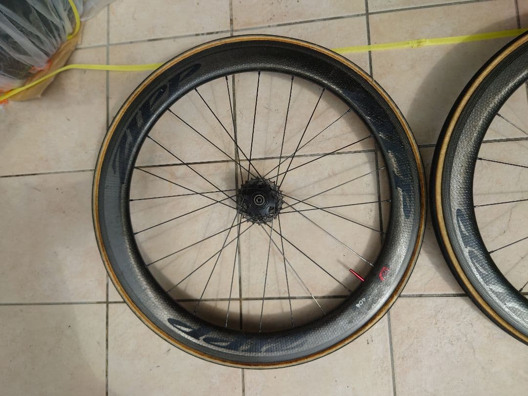 ZIPP404 FIRECREST リムブレ