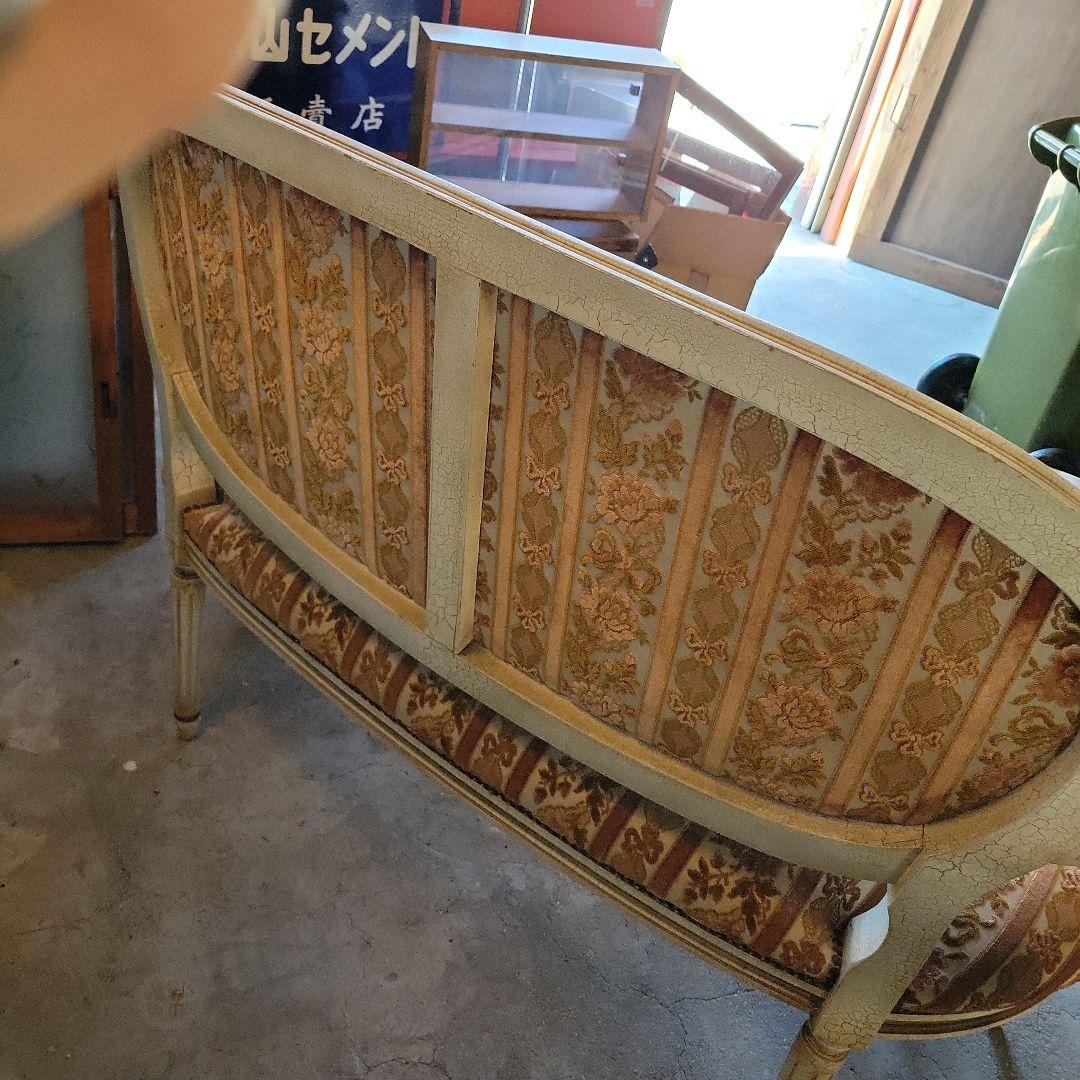 送料込み　アンティーク　フレンチスタイル ソファ ベージュ・ゴールド系