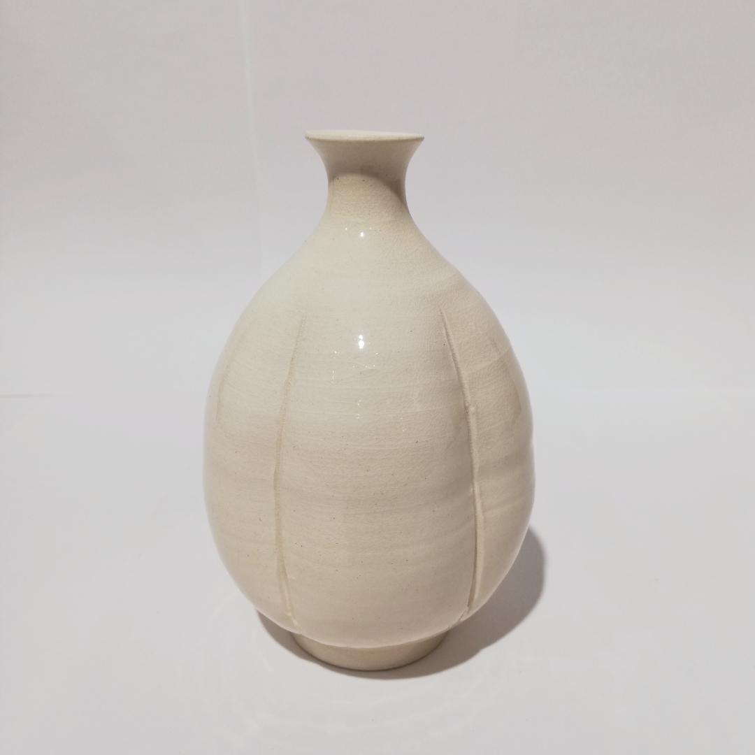 残暑セール〇川瀬竹志作　白磁 徳利　共箱共布