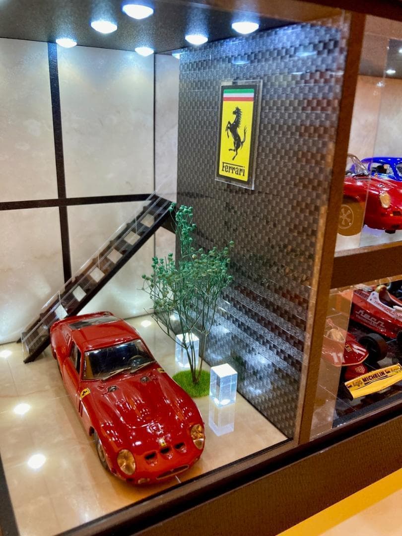 Taka・USB・1/43仕様・ディスプレーBOX/ネオジオラマ