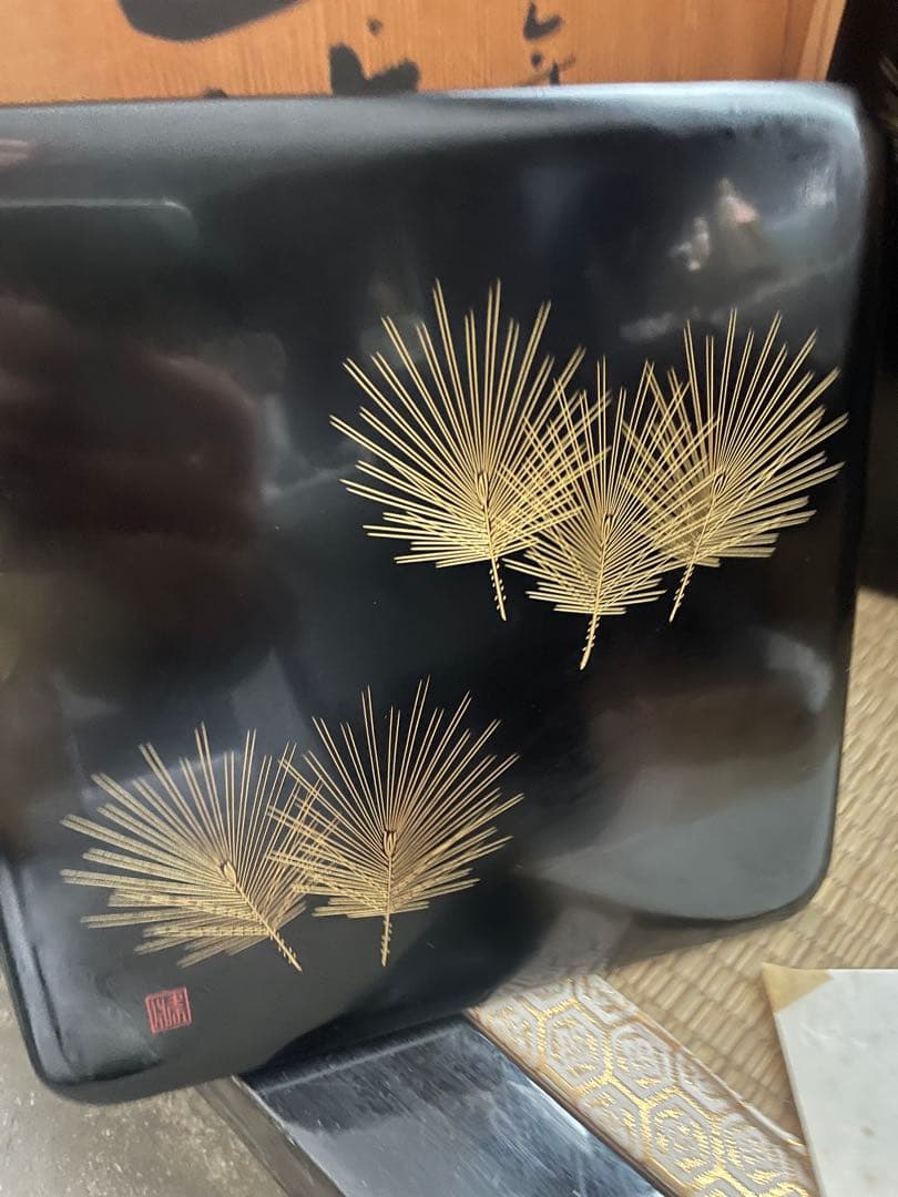 福久勝利 (造) 輪島塗 沈金　三段重 共箱 茶道具 会席 漆芸 木工芸