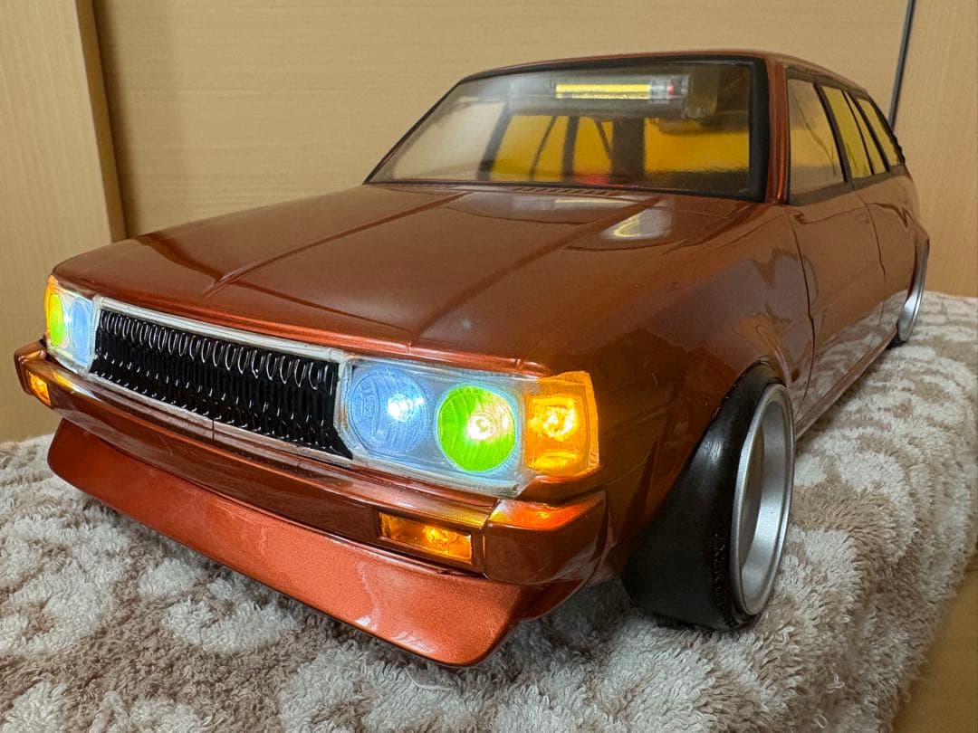 パンドラRC カローラバンKE70 電飾LED付き