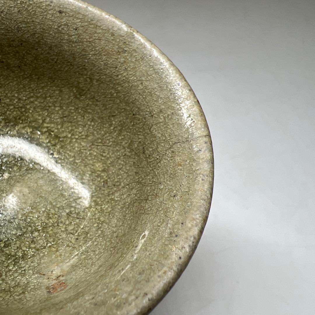 中国元時代　七官青磁ぐい呑　口径約7㎝　東Y7-1208③