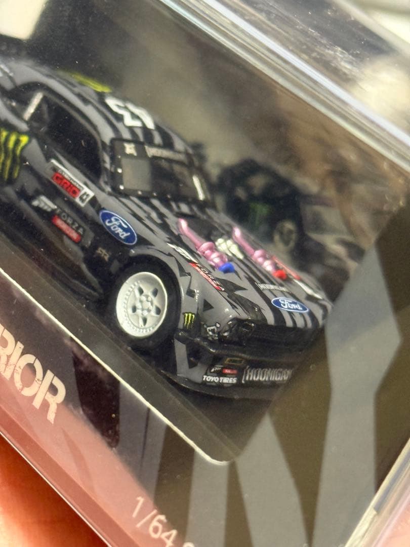 フーニガン、マスタング✖︎5