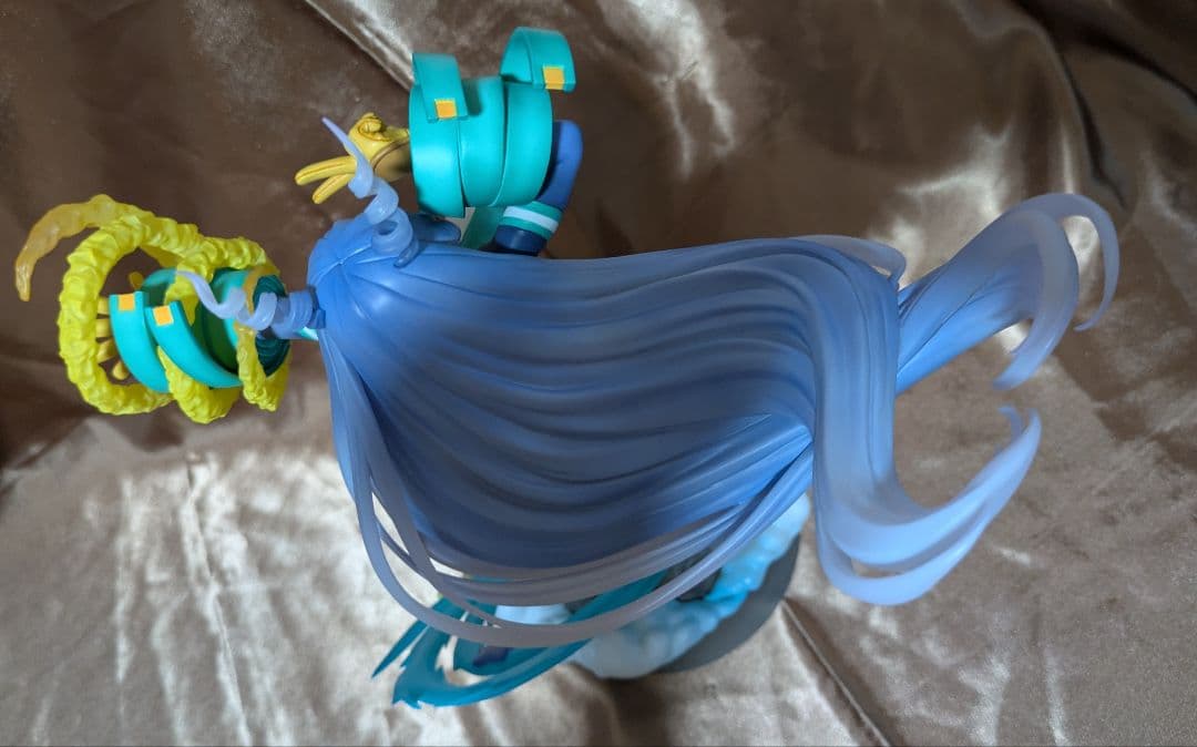 スピリテイル　僕のヒーローアカデミア 　波動ねじれ　1/7スケールフィギュア