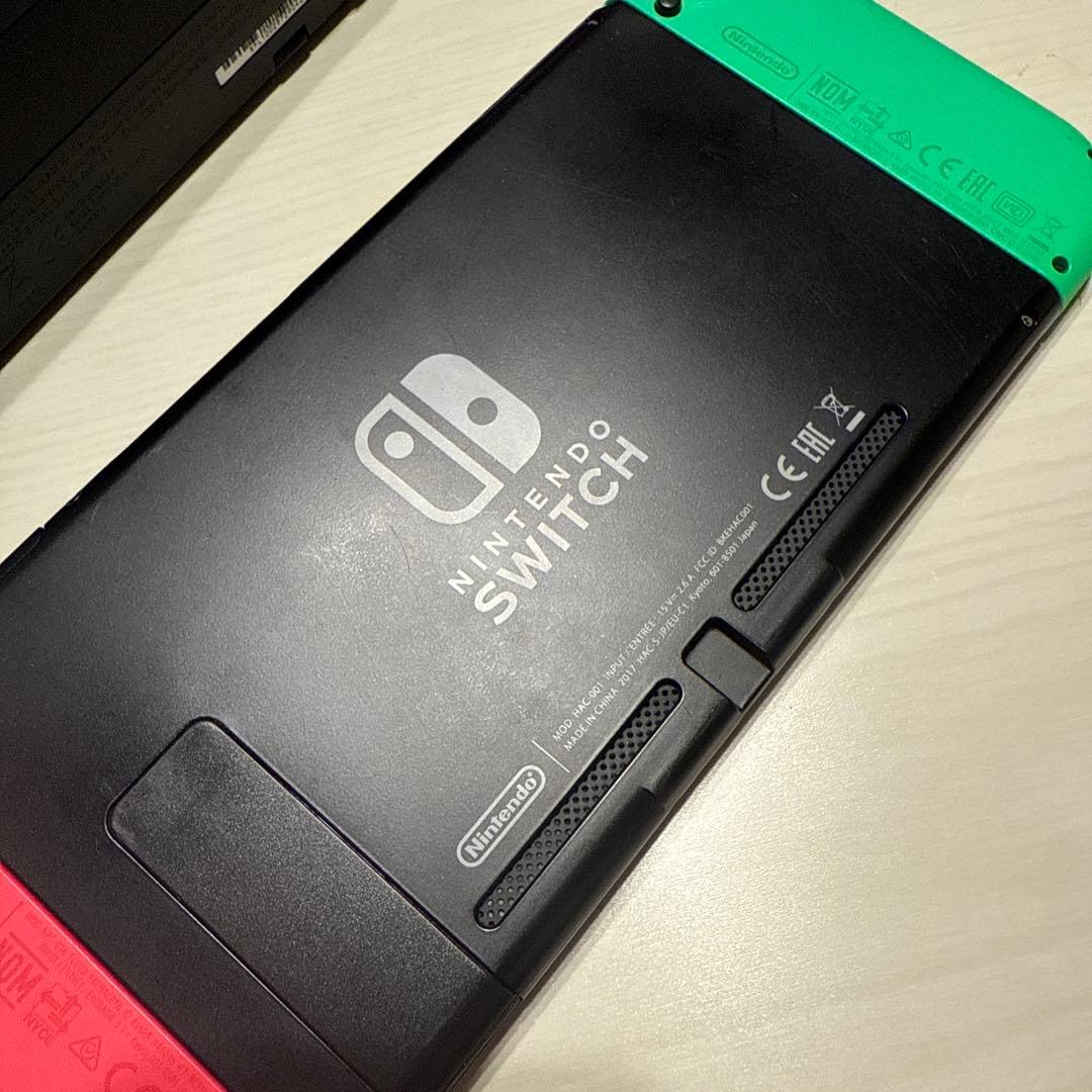 Switch本体スプラトゥーン仕様 64GB microsdなど色々ついています