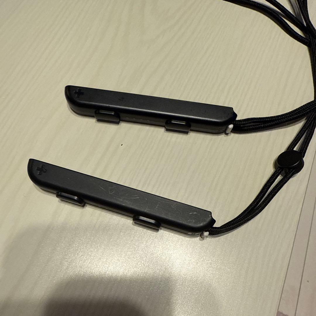 Switch本体スプラトゥーン仕様 64GB microsdなど色々ついています