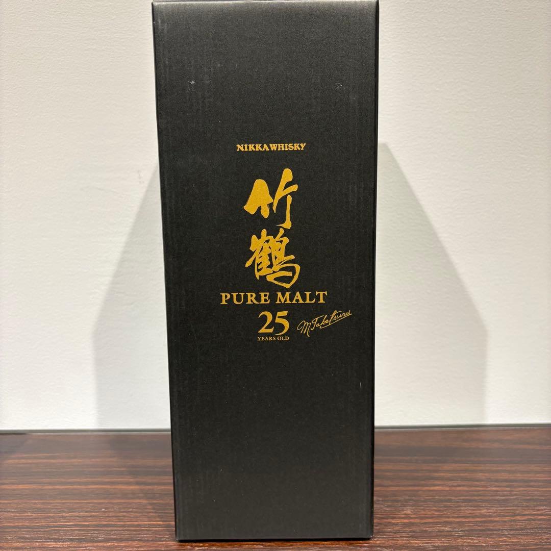 NIKKA WHISKY 竹鶴 PURE MALT 25年　竹鶴25年