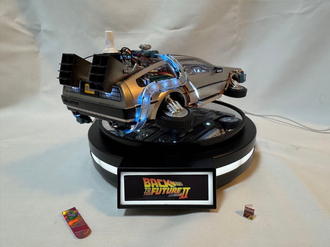 バックトゥザフューチャー デロリアン 1/20 ホバリング kids logic