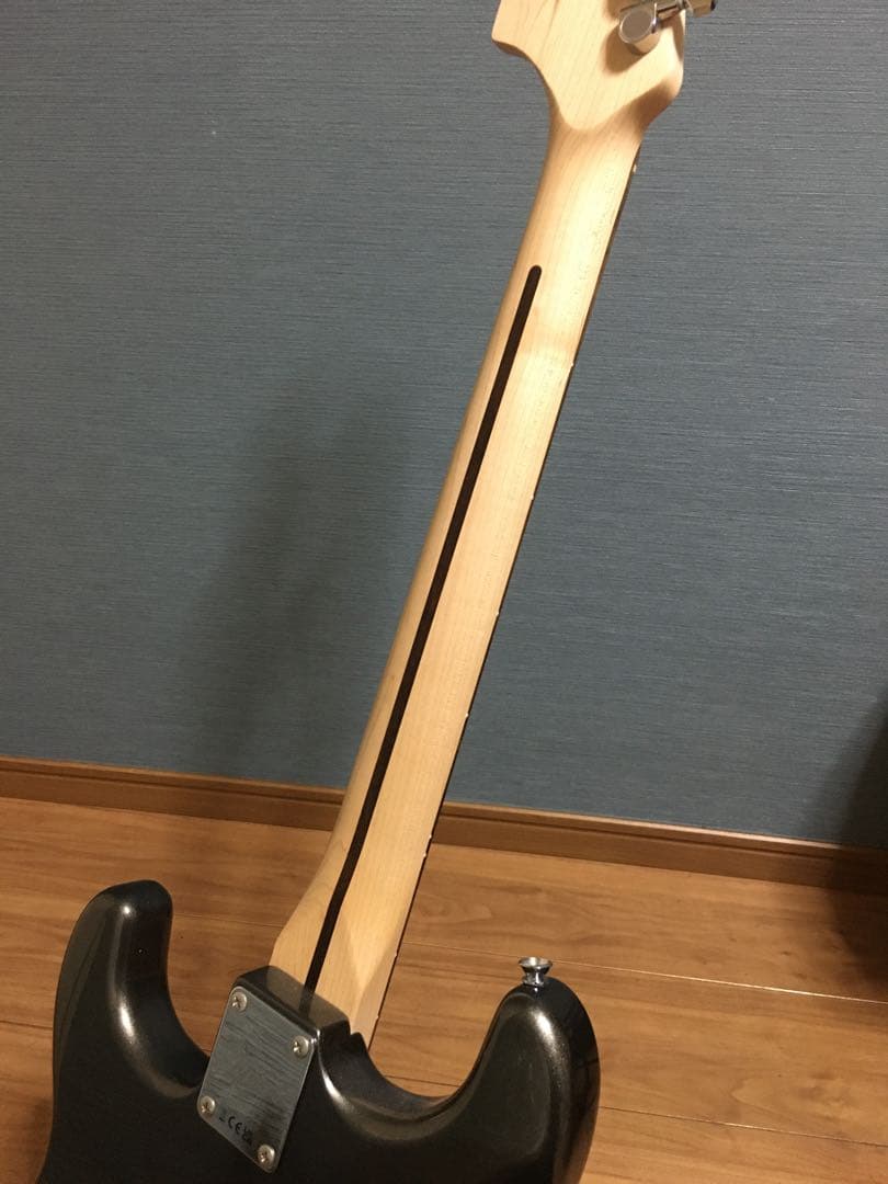 バ*ス様 SQUIER by FENDER STRATOCASTER Affin