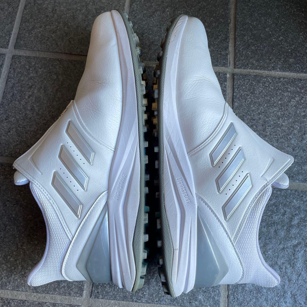 アディダス　ソーラーモーション ボア 24