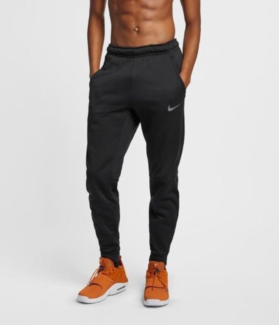 NIKE／ナイキ　Therma-FIT　スウェットパンツ　黒　L　新品・未使用