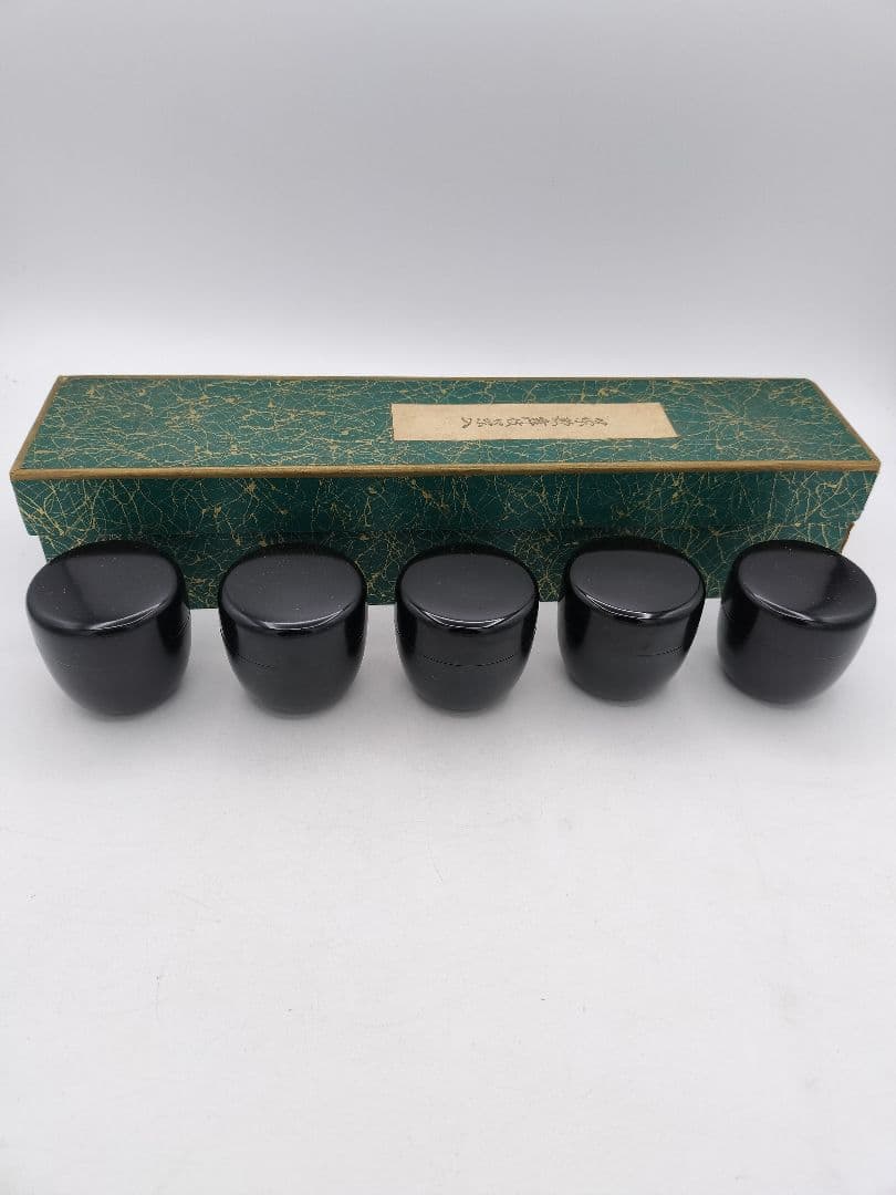 c885 茶歌舞伎セット 真塗盆 棗５ケ 袱紗紅 名乗紙4点セット 古物