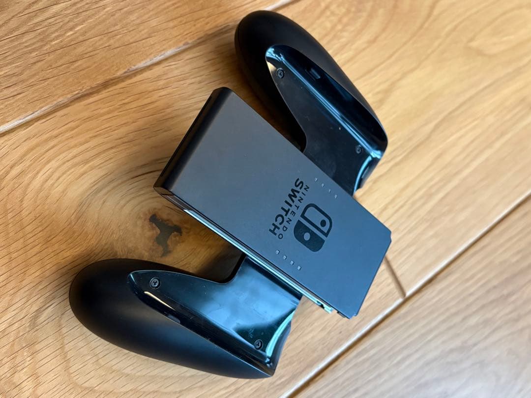 Nintendo Switch本体一式＋Joy-Con 1セット付