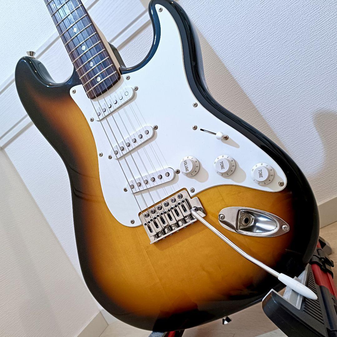 Squier ストラトキャスター　サンバースト エレキギター メンテ済