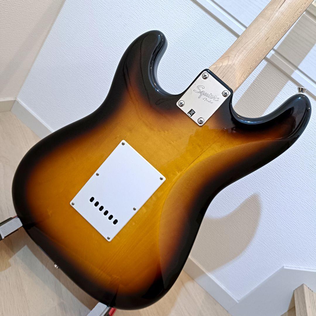 Squier ストラトキャスター　サンバースト エレキギター メンテ済