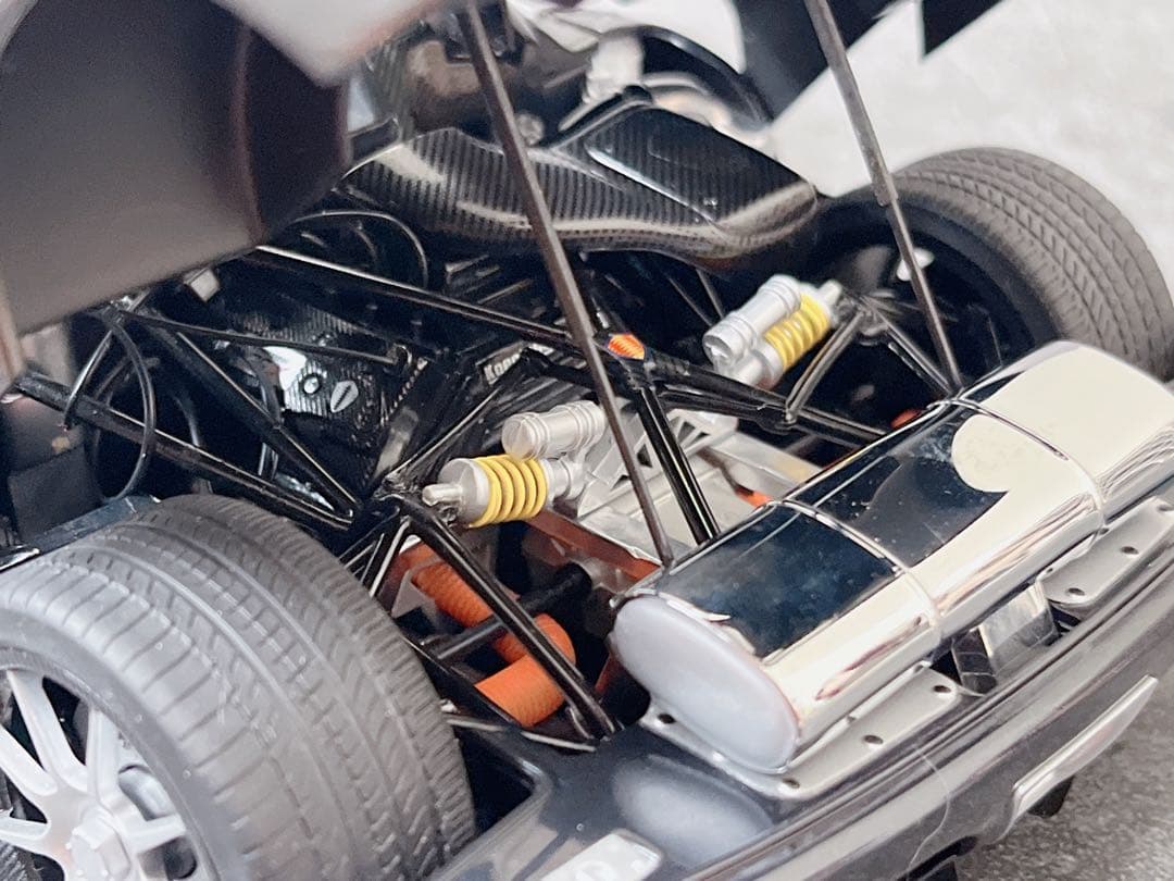 オートアート 1/18 ケーニグセグ Koenigsegg CCX