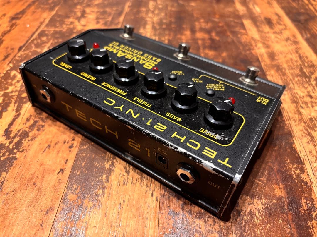 ベース Tech 21 NYC SansAmp Prg. Bass D DI