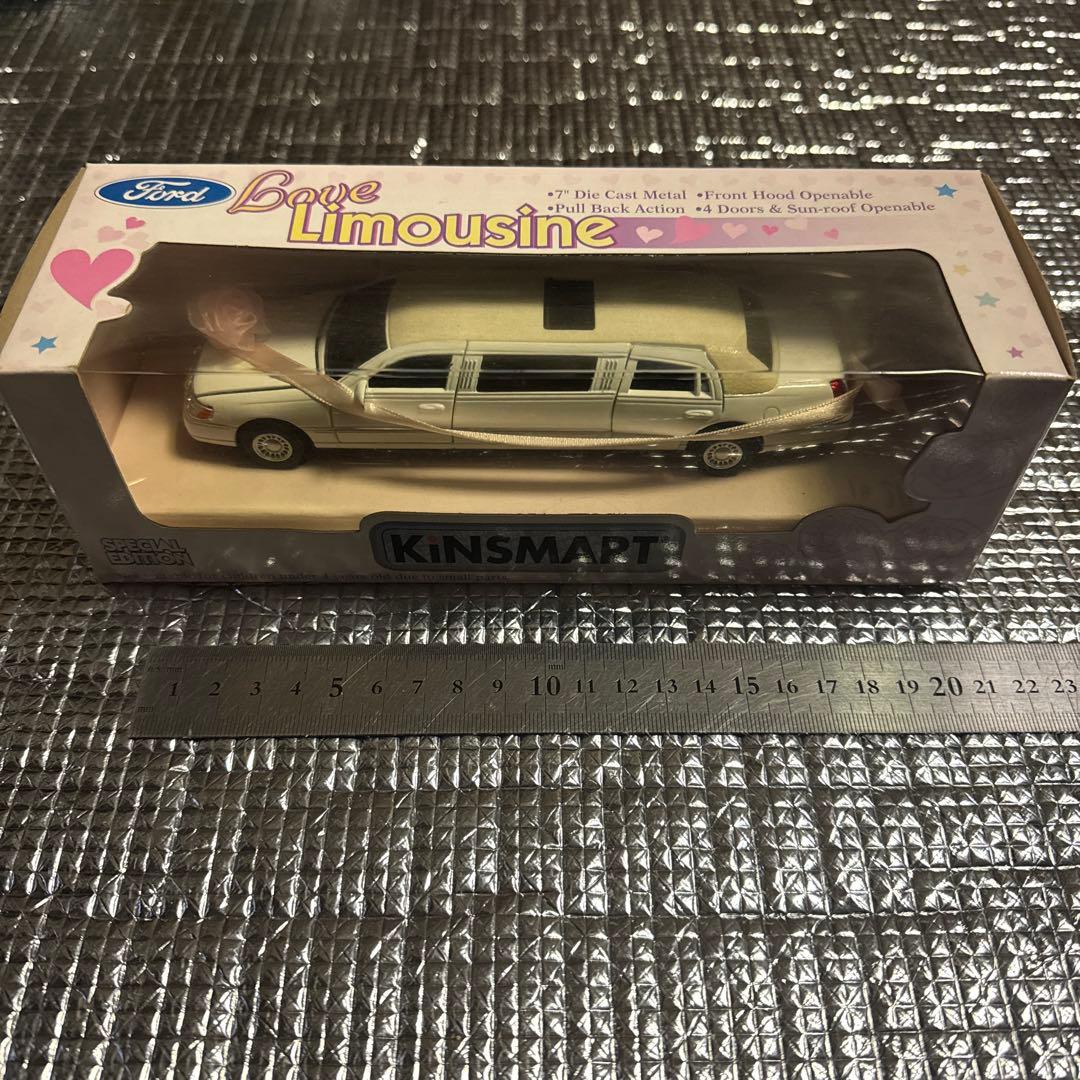 Ford Love Limousine ミニカー