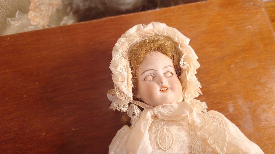 アルマンマルセイユ　アンティークドール　23センチ