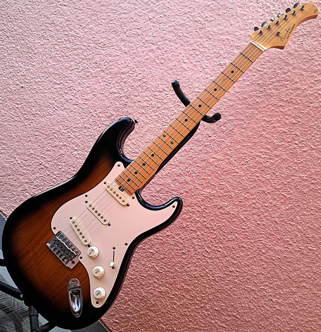 ■Bacchus BST-500G M 2TS Stratocaster