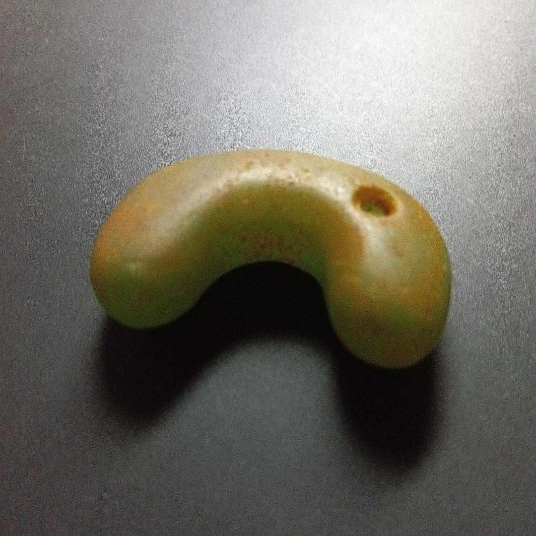 翡翠勾玉大和王権古墳時代 勾玉 コの字勾玉 美麗勾玉 頸飾り勾玉