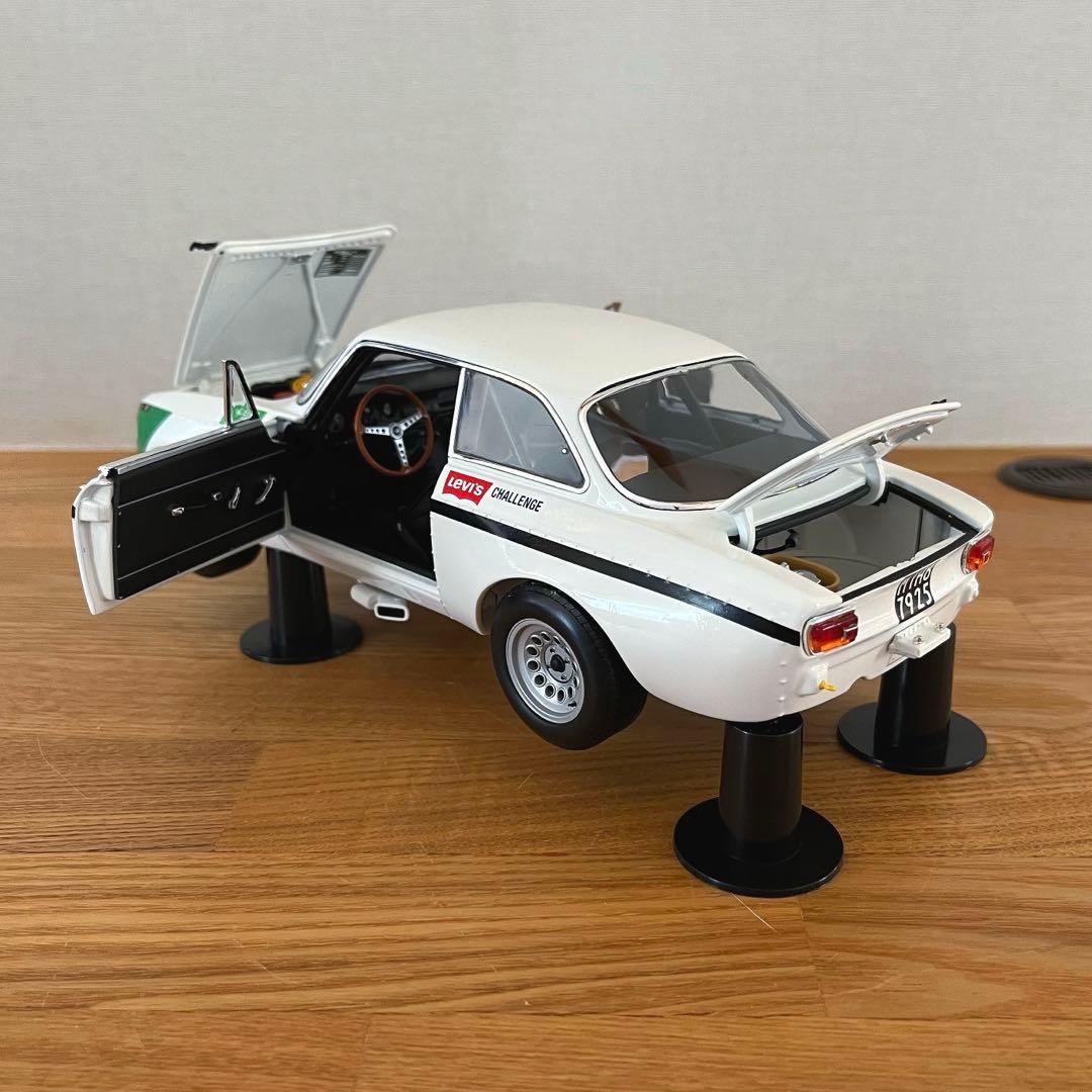 【美品】ミニチャンプス 1/18 アルファロメオ GTA 1300 ジュニア