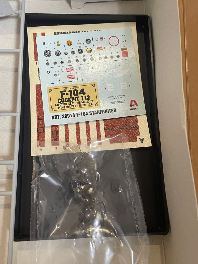 ITALERI F-104 G COCKPIT 1/12 イタレリ