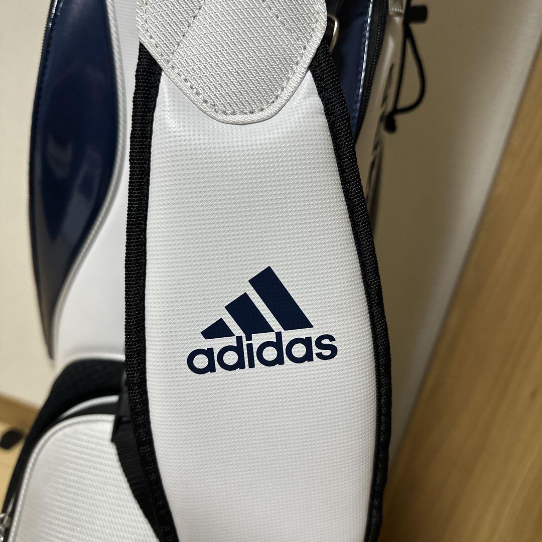 極美品 adidas golf アディダス ゴルフ キャディバッグ ５口 軽量