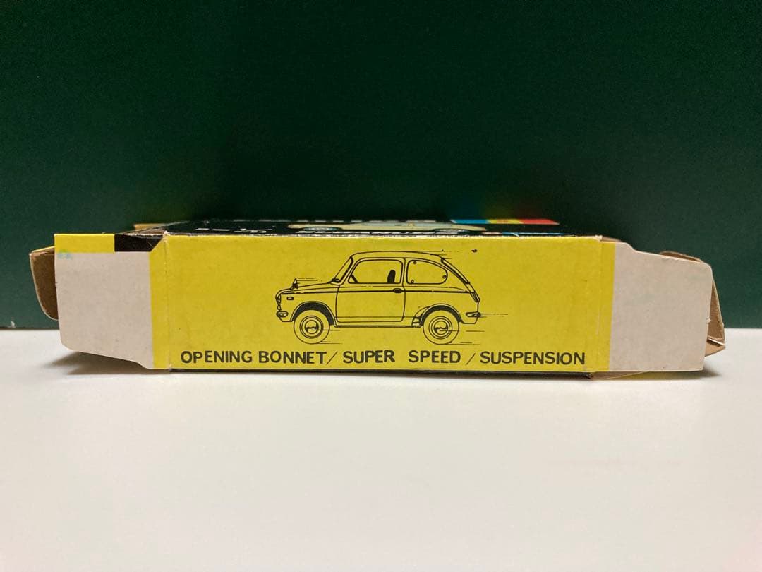 トミカ　黒箱　日本製　スバル　R-2 白シート