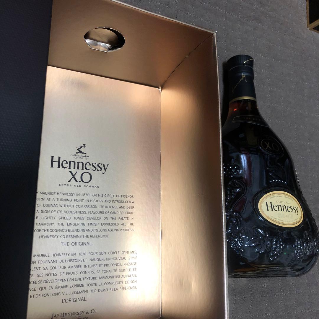 Hennessy XO EXTRA OLD COGNAC ギフトボックス入り