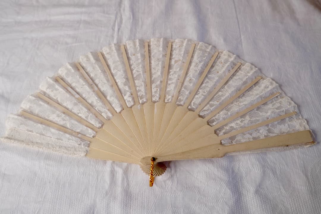 フランス アンティーク エヴァンタイユ レース扇子