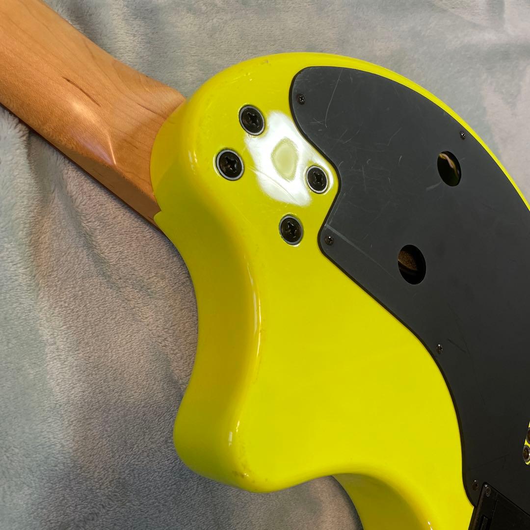 ZO-3 テルミン仕様（アンプ内蔵エレキギター）フェルナンデス