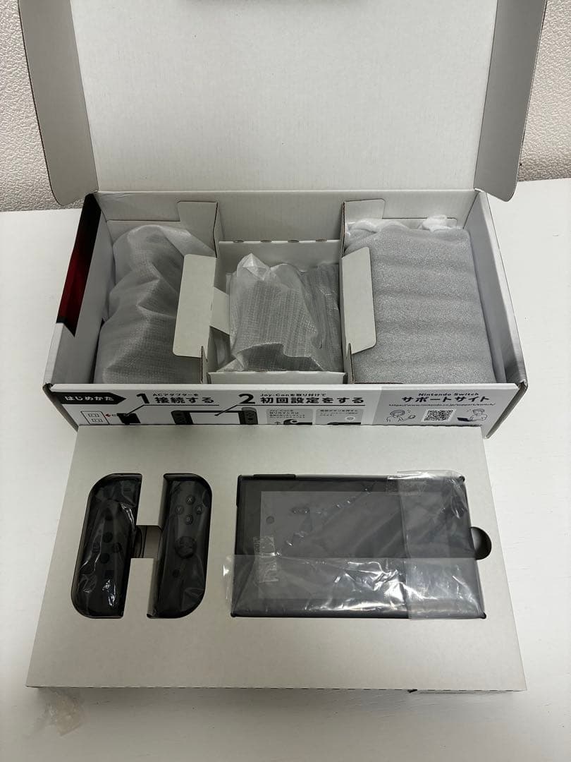 【美品】ニンテンドー スイッチ グレー 本体