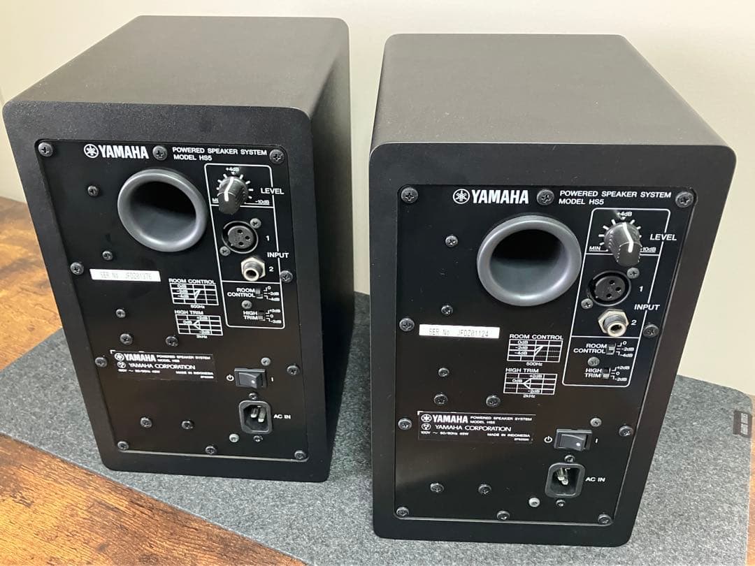 YAMAHA HS5 スピーカー