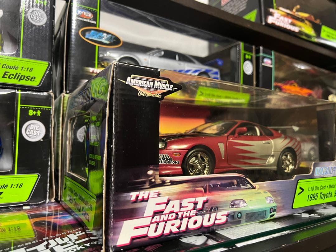ミニカー FAST& FURIOUS 1995 TOYOTA SUPRA 1/18
